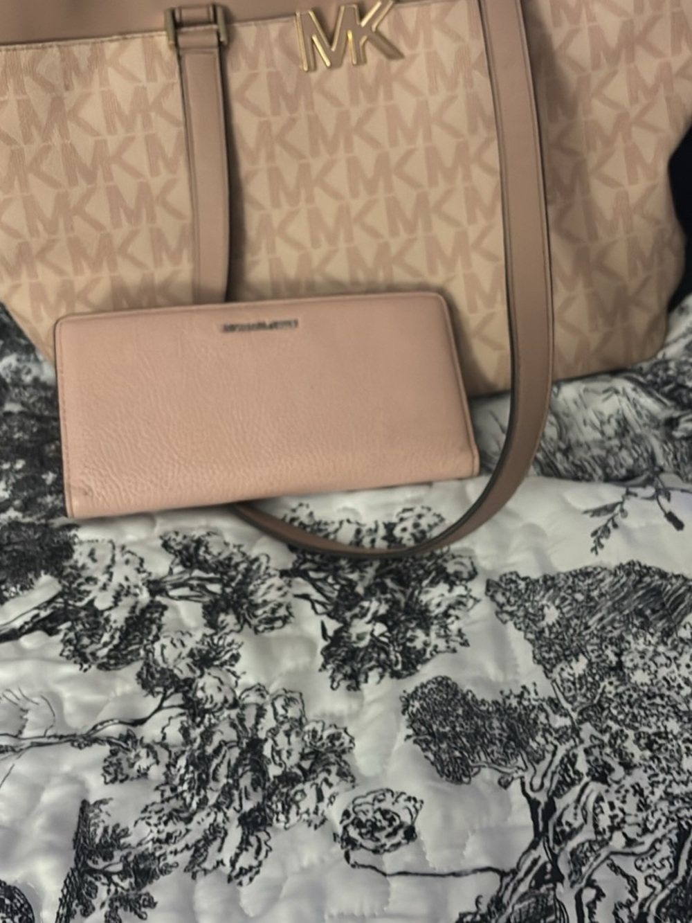Michael Kors Light Blush Logo Tote with Matching Wallet